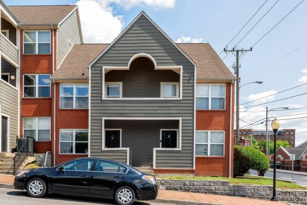 Walk To Broadway Charming Modern Historic Townhome 纳什维尔 外观 照片