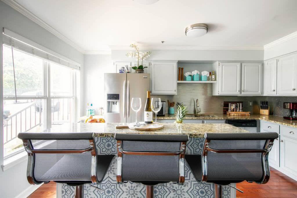 Walk To Broadway Charming Modern Historic Townhome 纳什维尔 外观 照片