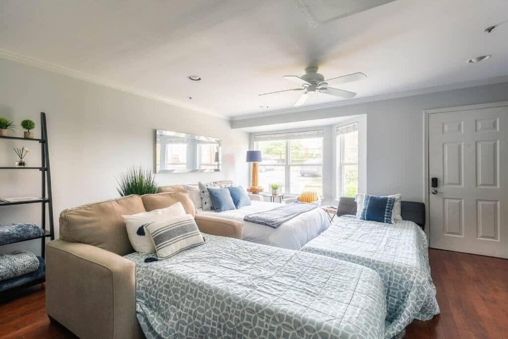 Walk To Broadway Charming Modern Historic Townhome 纳什维尔 外观 照片